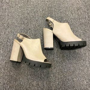 Forever 21 Gray Peep-Toe Heels